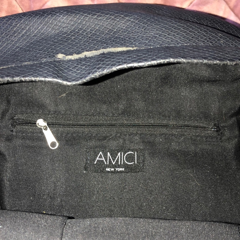 Backpack - Picture 5 of 5
